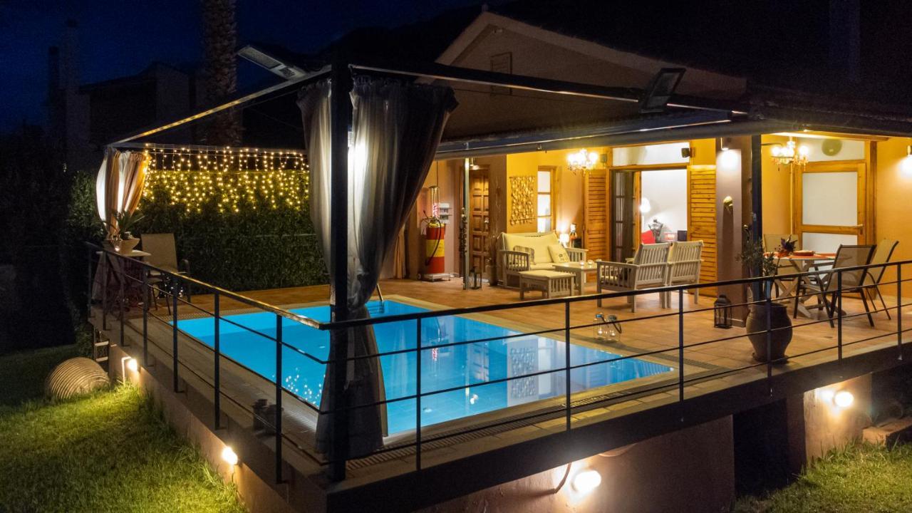 Cozy Small Smart Villa With Private Pool Mikri Mantineia Kalamata Exterior foto